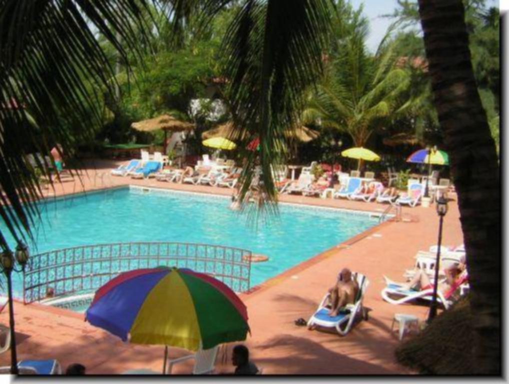 Badala Park Hotel Kotu Exterior photo